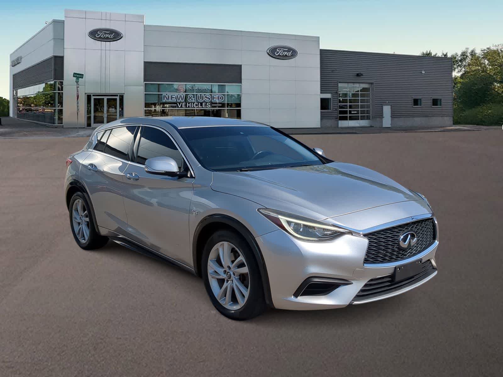 Thumbnail: 2018 INFINITI QX30 - 2
