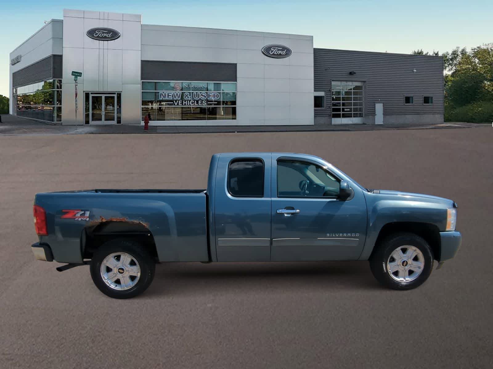 Thumbnail: 2011 Chevrolet Silverado 1500 - 12