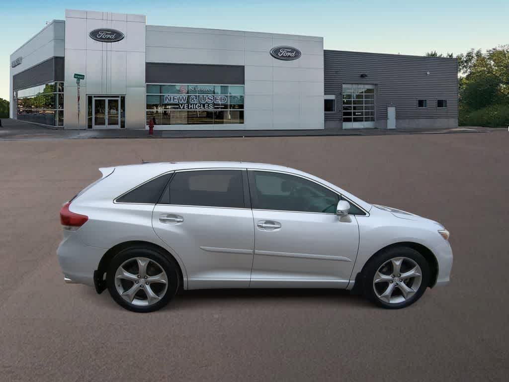 Thumbnail: 2014 Toyota Venza - 11