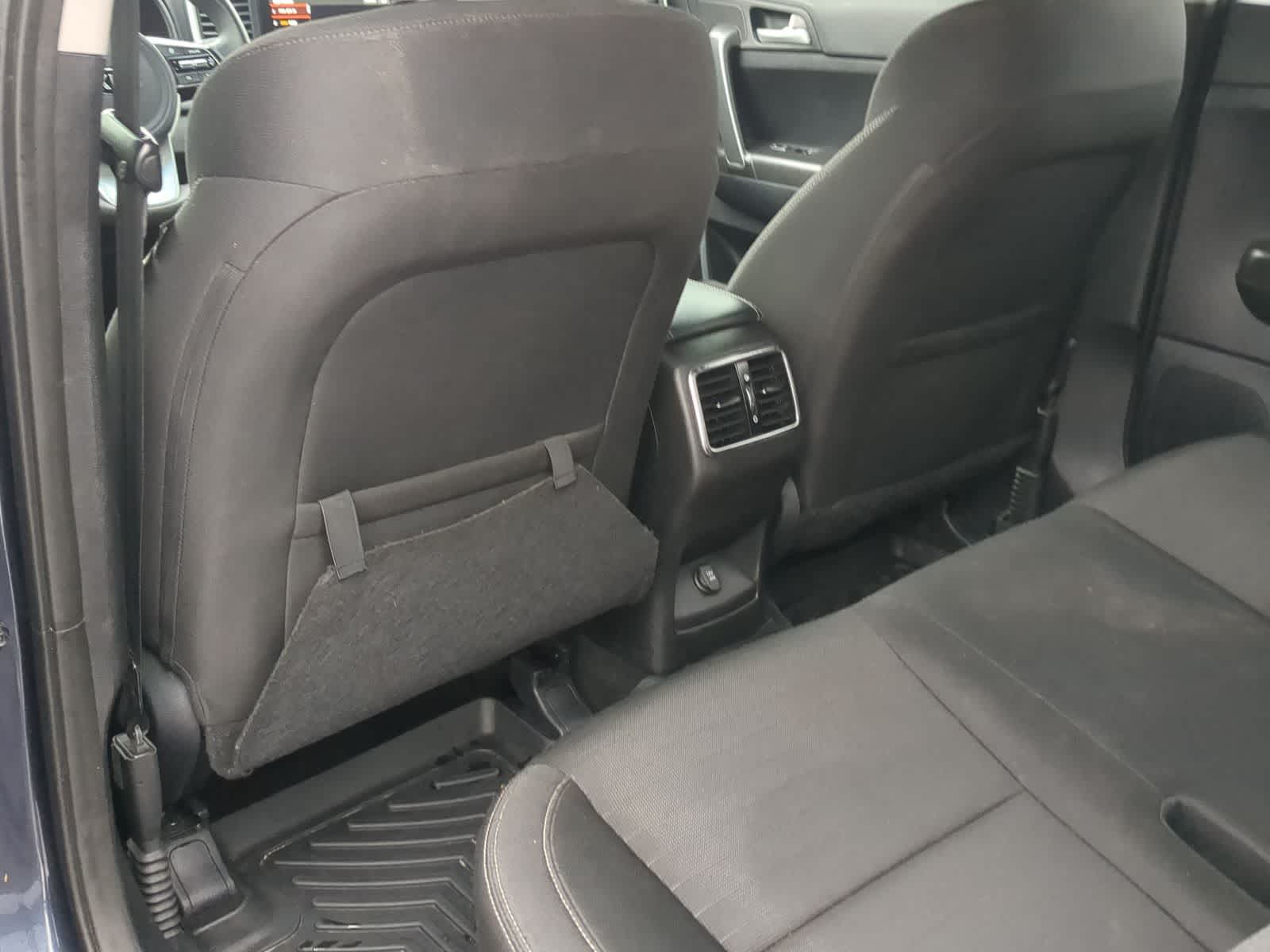 Thumbnail: 2022 Kia Sportage - 24