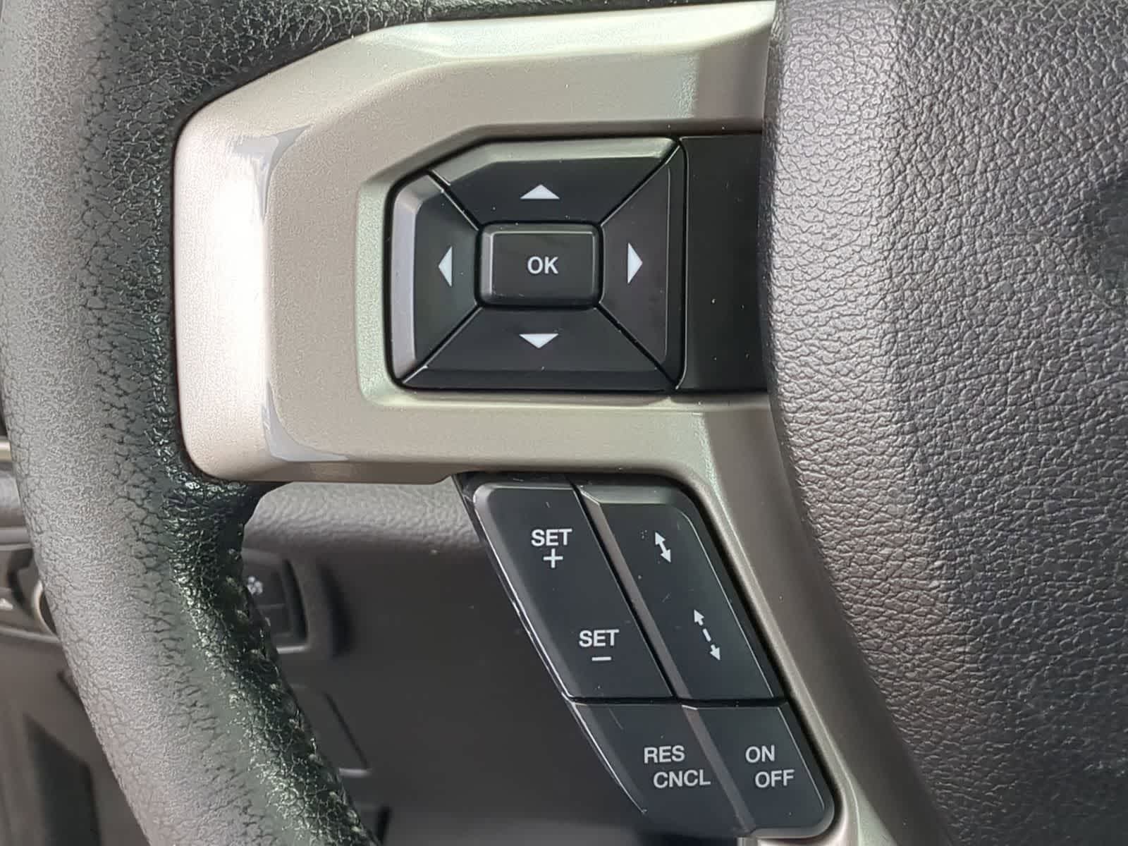 Thumbnail: 2015 Ford F-150 - 30