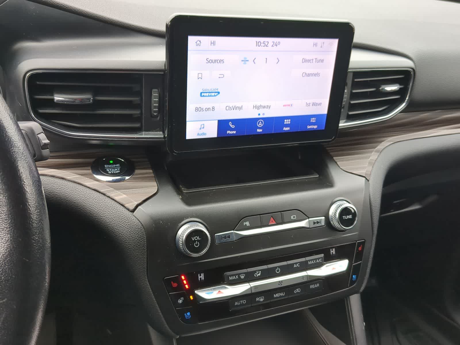 Thumbnail: 2020 Ford Explorer - 31