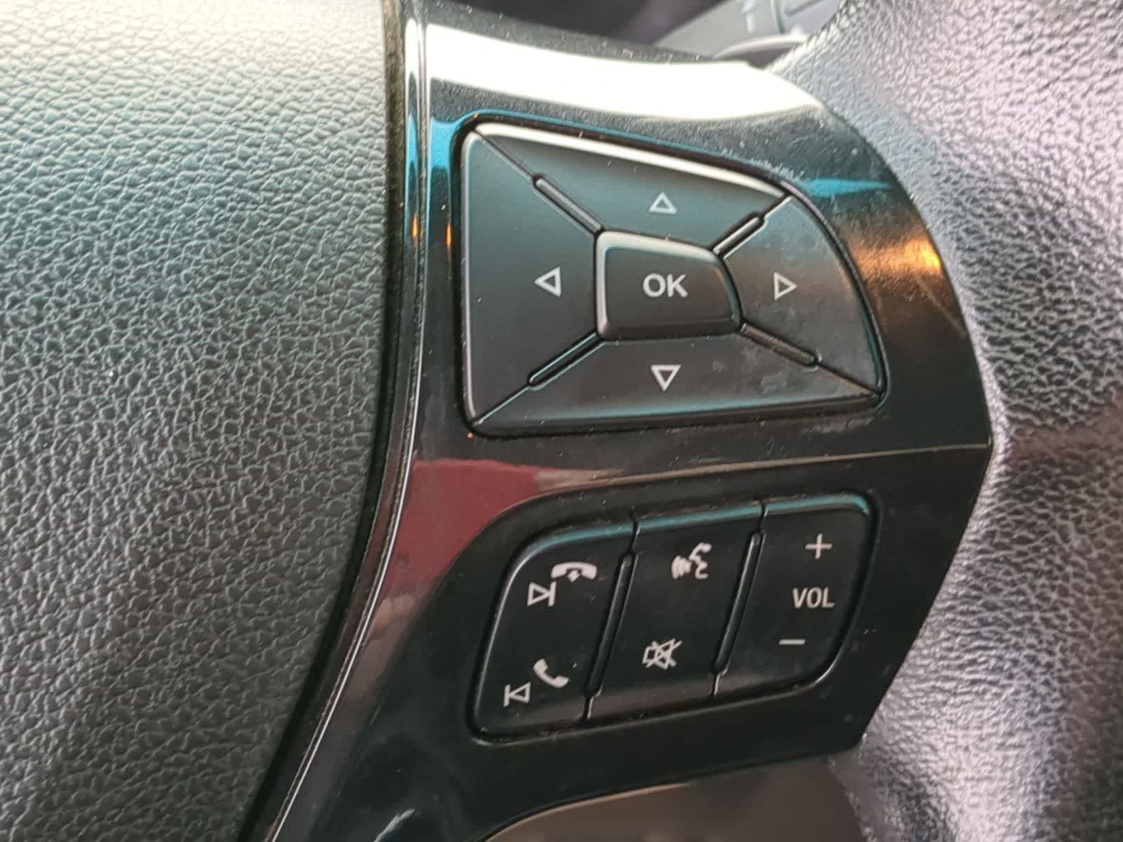 Thumbnail: 2016 Ford Explorer - 32