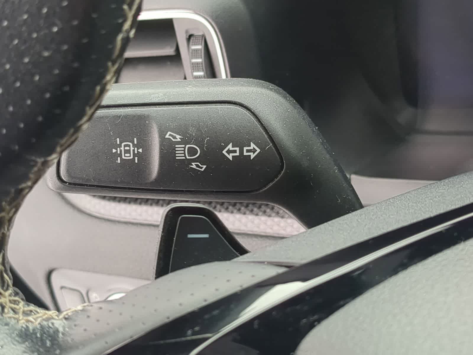 Thumbnail: 2022 Ford Explorer - 35