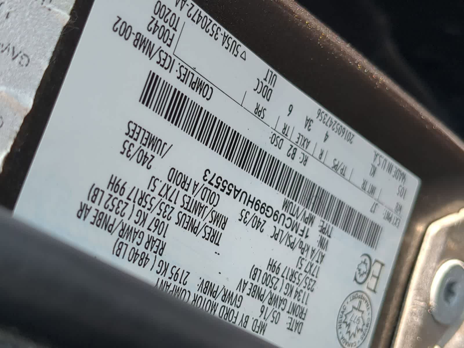 Thumbnail: 2017 Ford Escape - 35