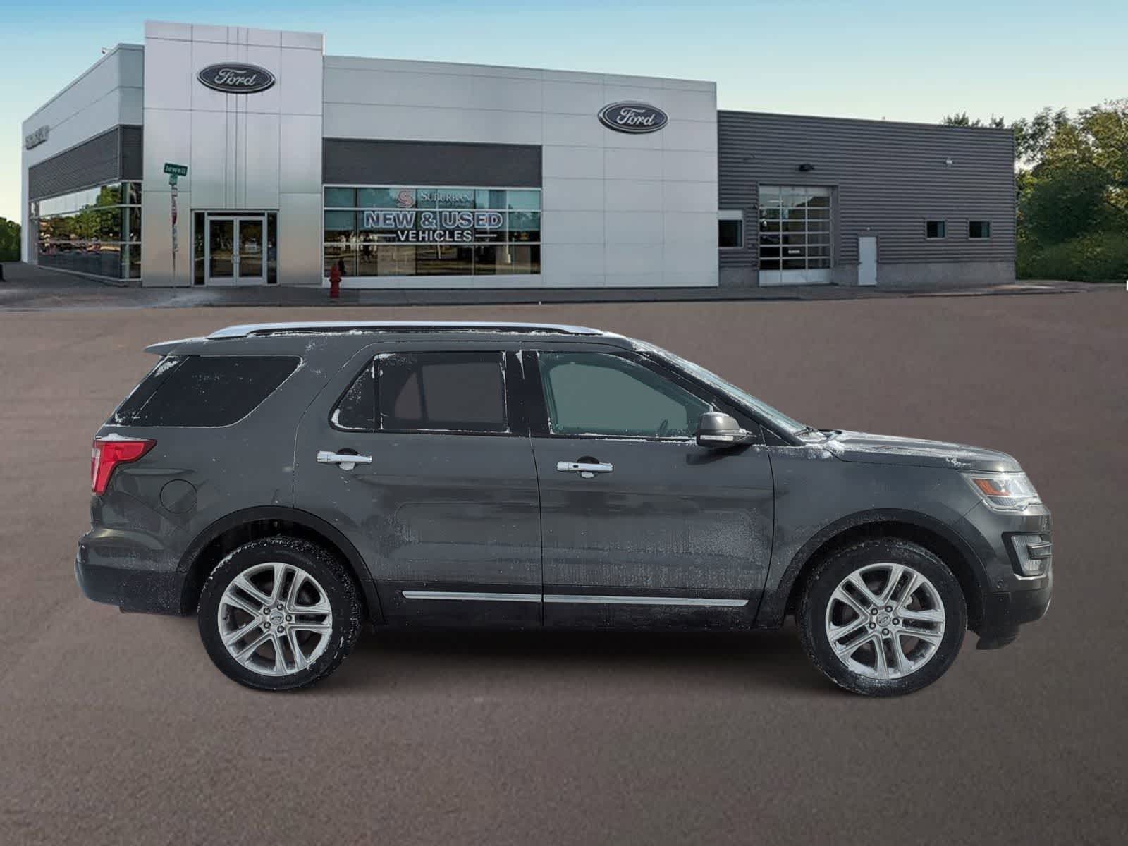 Thumbnail: 2017 Ford Explorer - 12