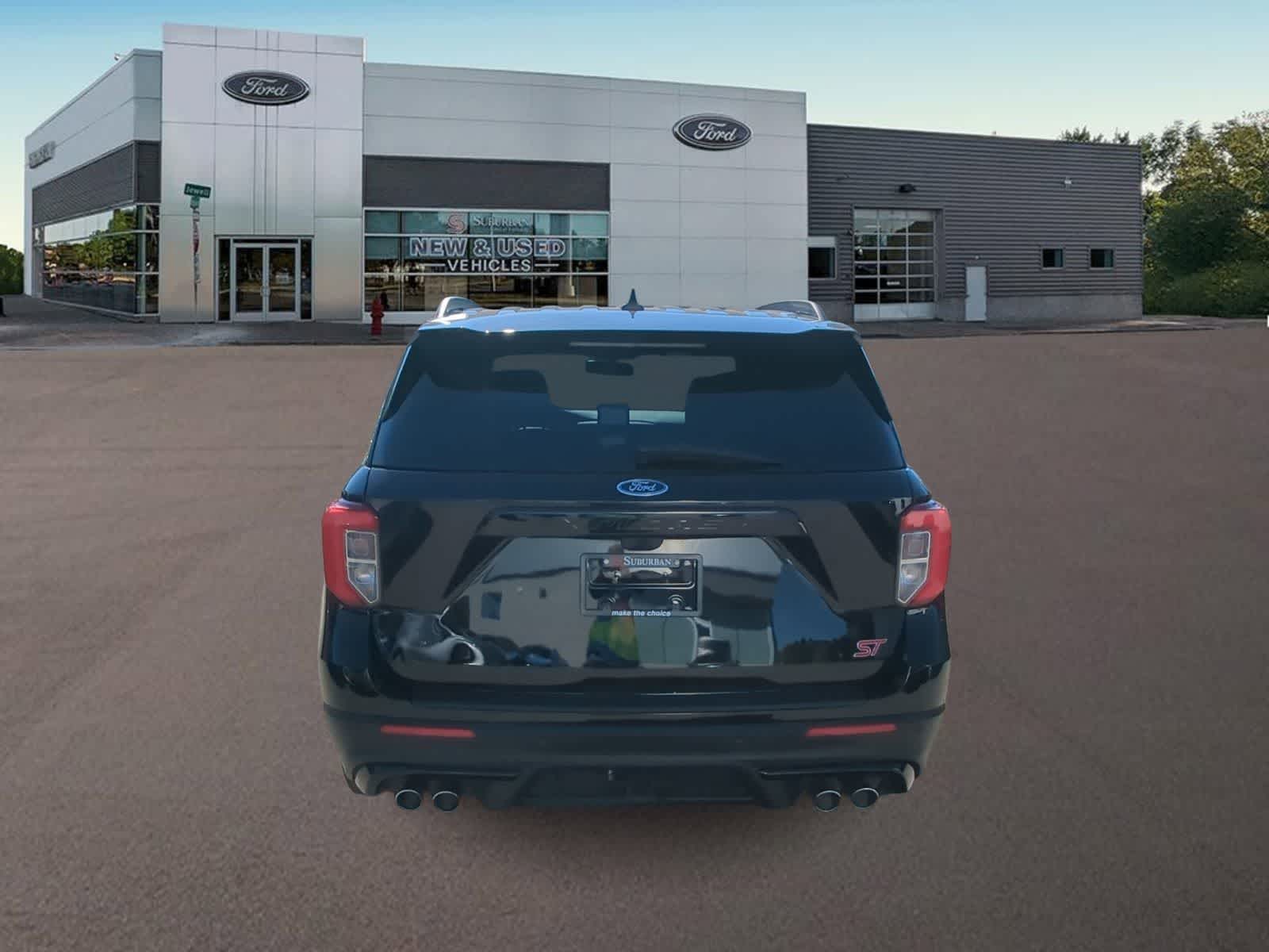 Thumbnail: 2023 Ford Explorer - 10