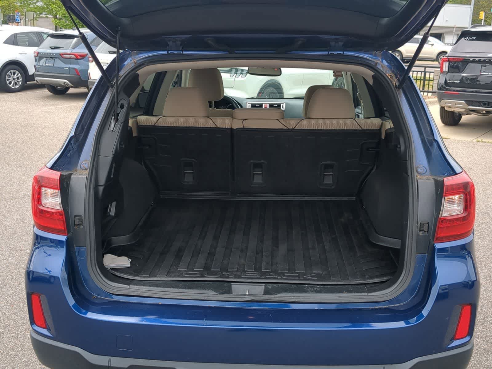 Thumbnail: 2016 Subaru Outback - 37