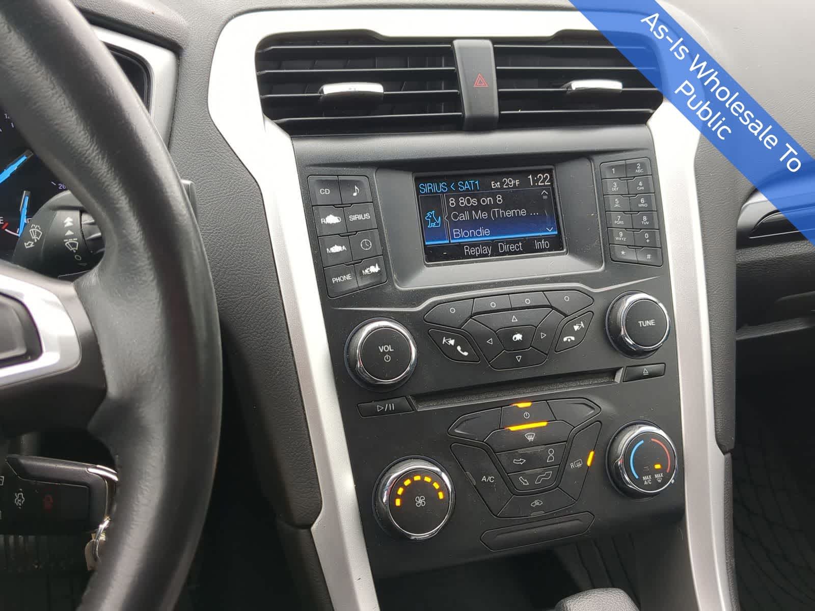 Thumbnail: 2014 Ford Fusion - 30