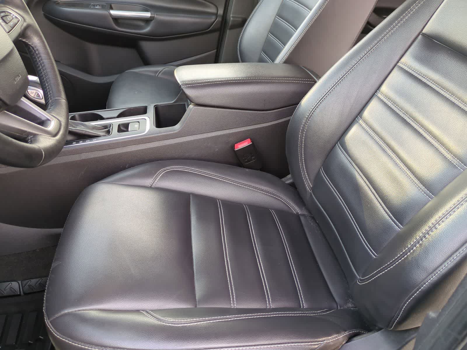 Thumbnail: 2019 Ford Escape - 20