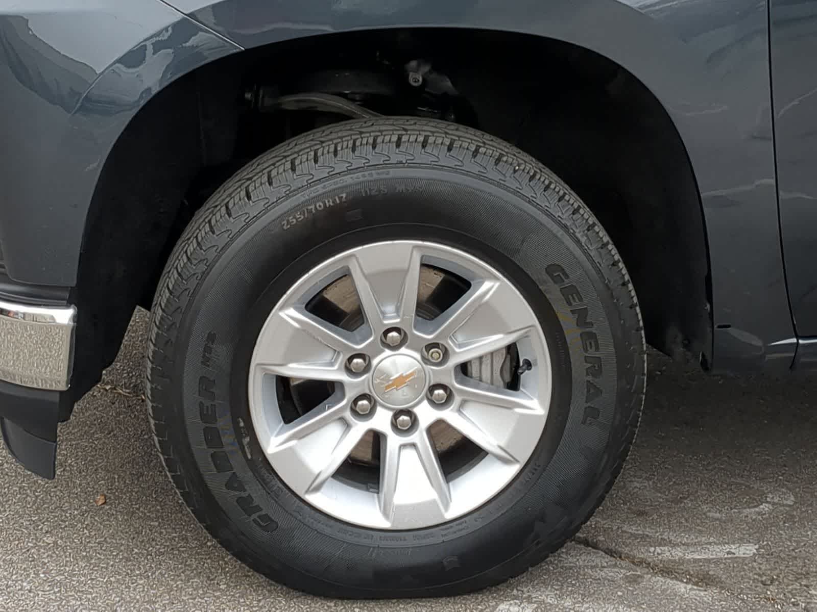 Thumbnail: 2021 Chevrolet Silverado 1500 - 19