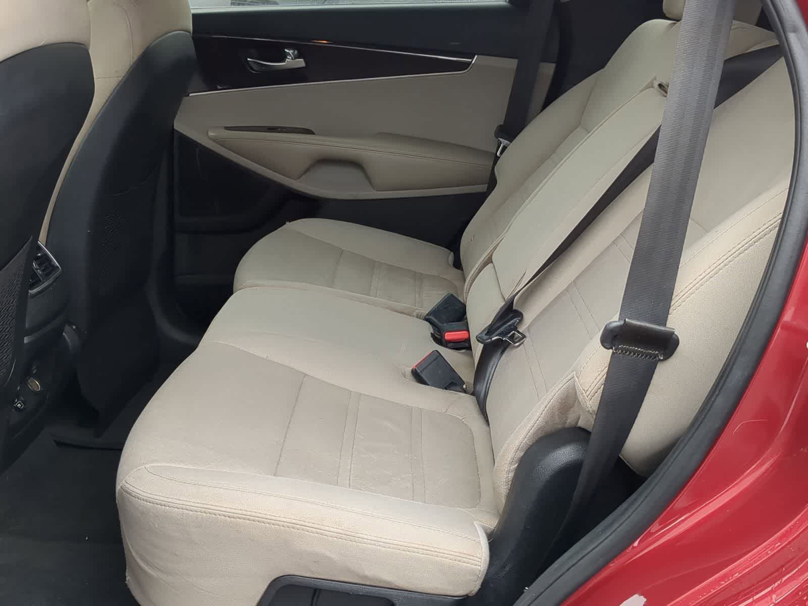 Thumbnail: 2017 Kia Sorento - 22