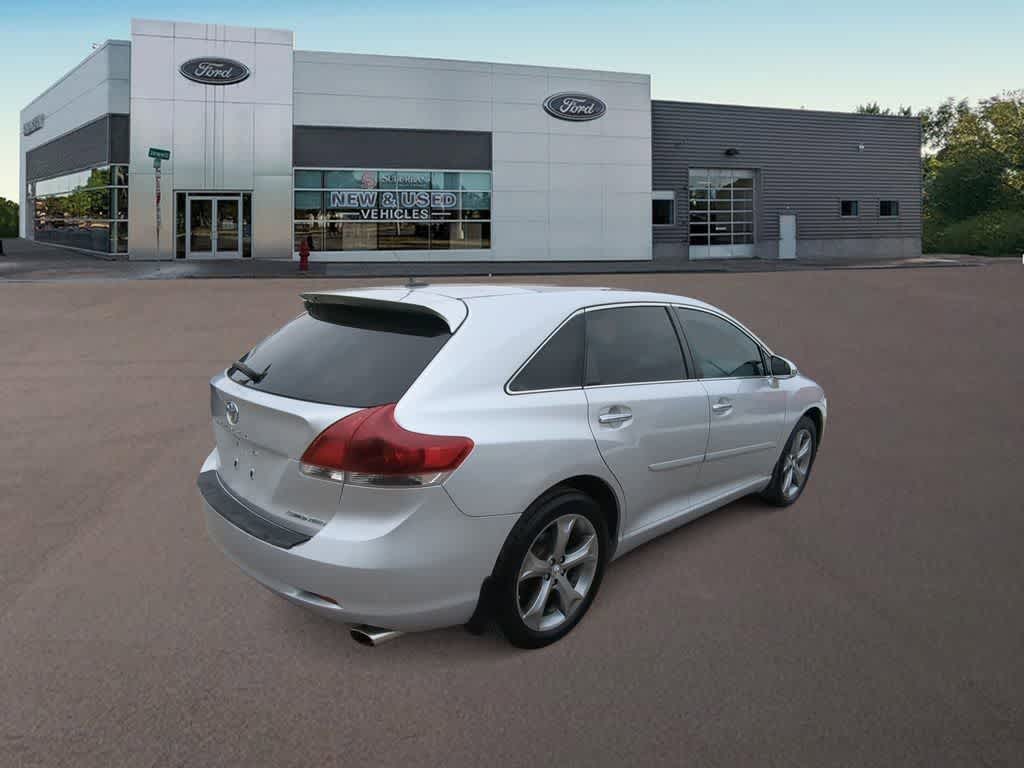 Thumbnail: 2014 Toyota Venza - 10