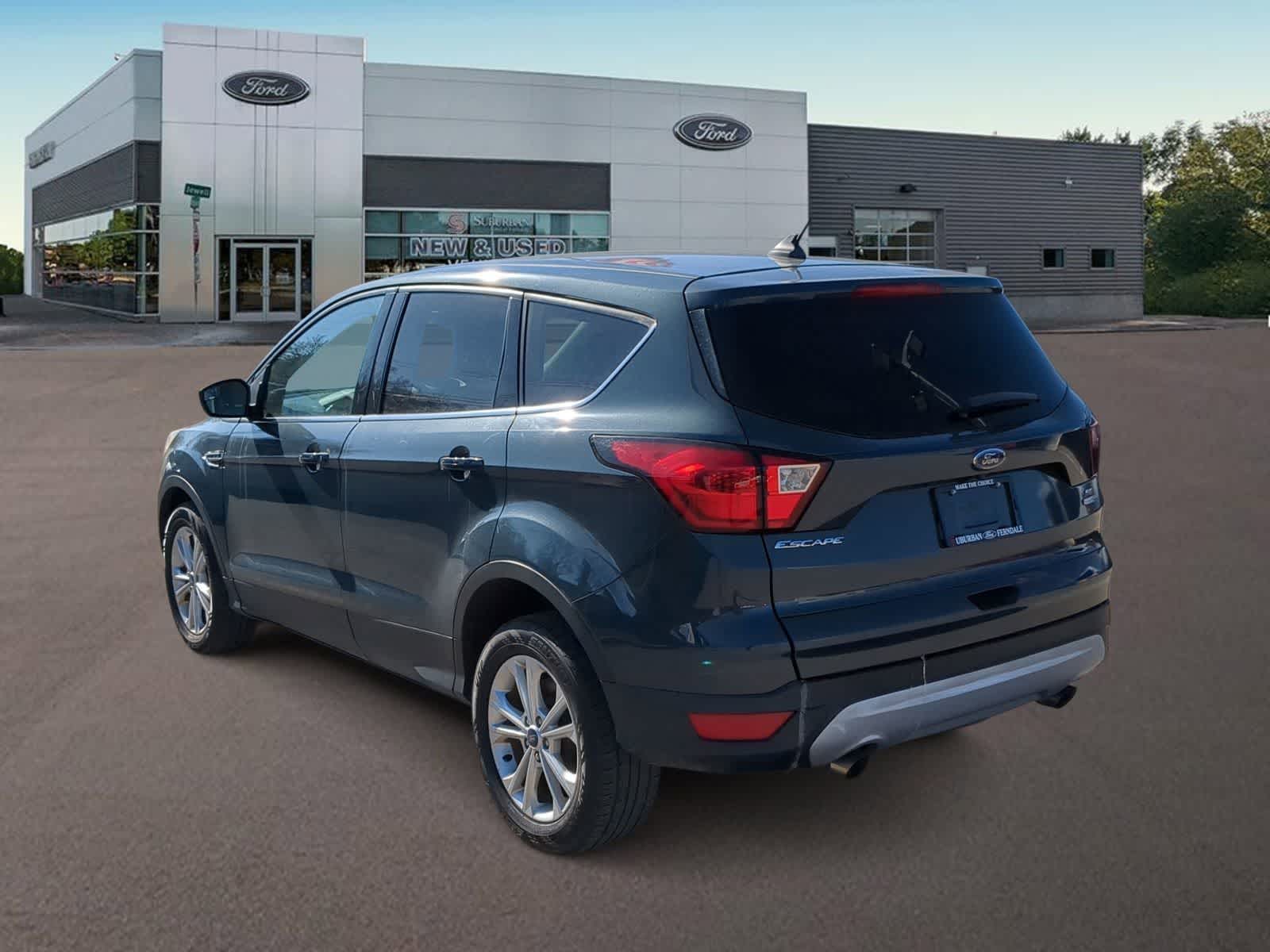 Thumbnail: 2019 Ford Escape - 8