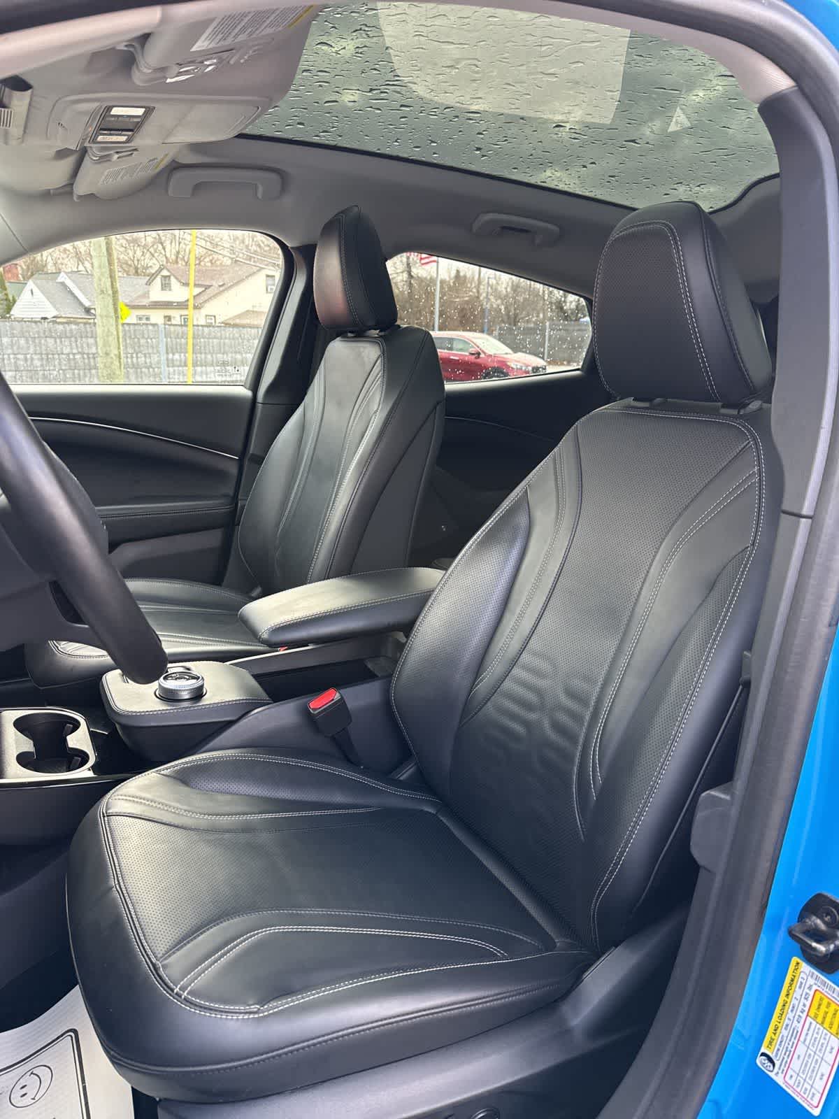 Thumbnail: 2022 Ford Mustang Mach-E - 19