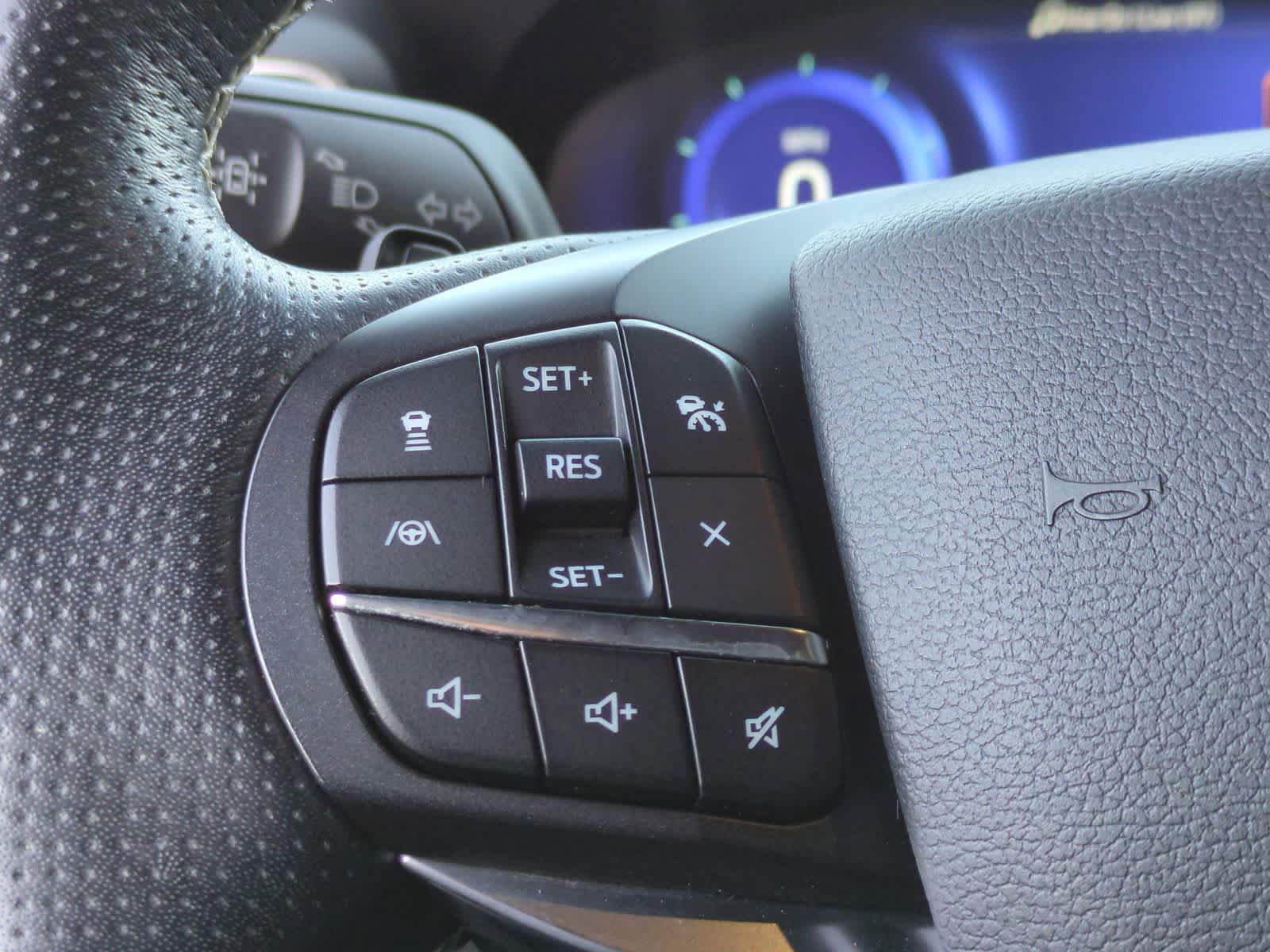 Thumbnail: 2020 Ford Explorer - 30