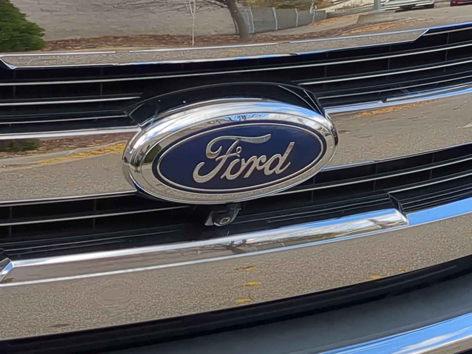 Thumbnail: 2015 Ford F-150 - 16