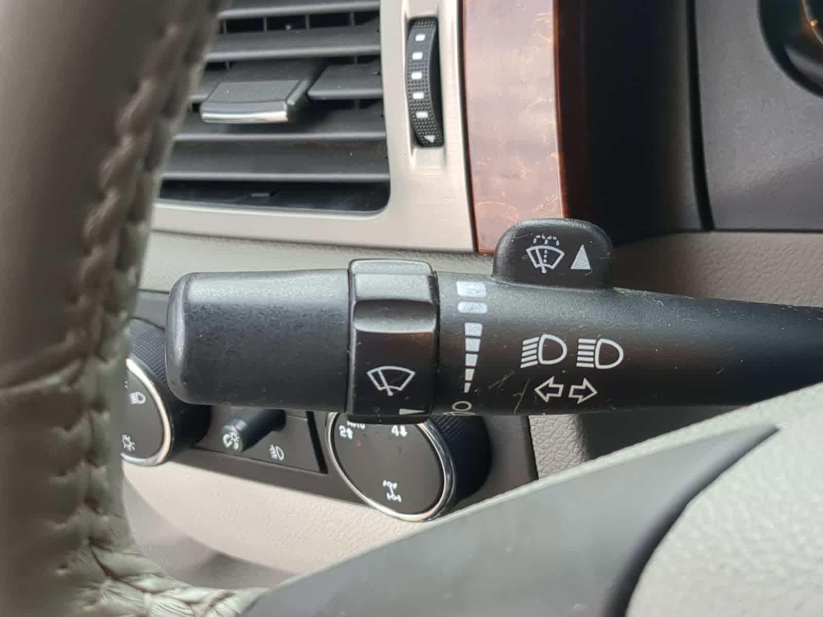 Thumbnail: 2009 Chevrolet Silverado 1500 - 27