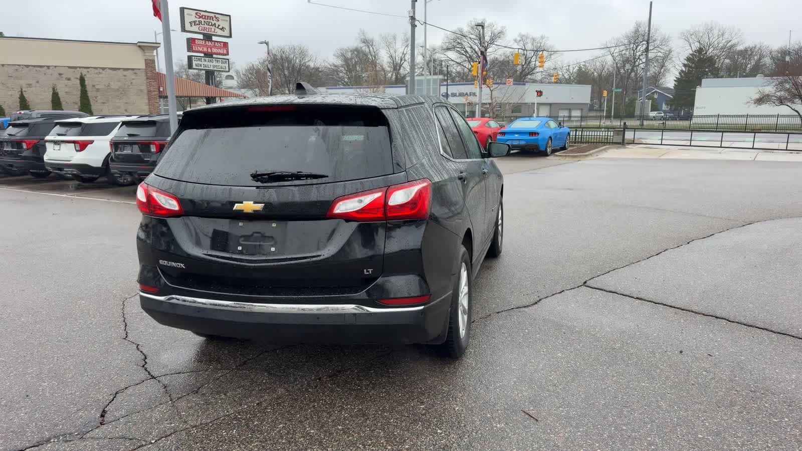 Thumbnail: 2020 Chevrolet Equinox - 10