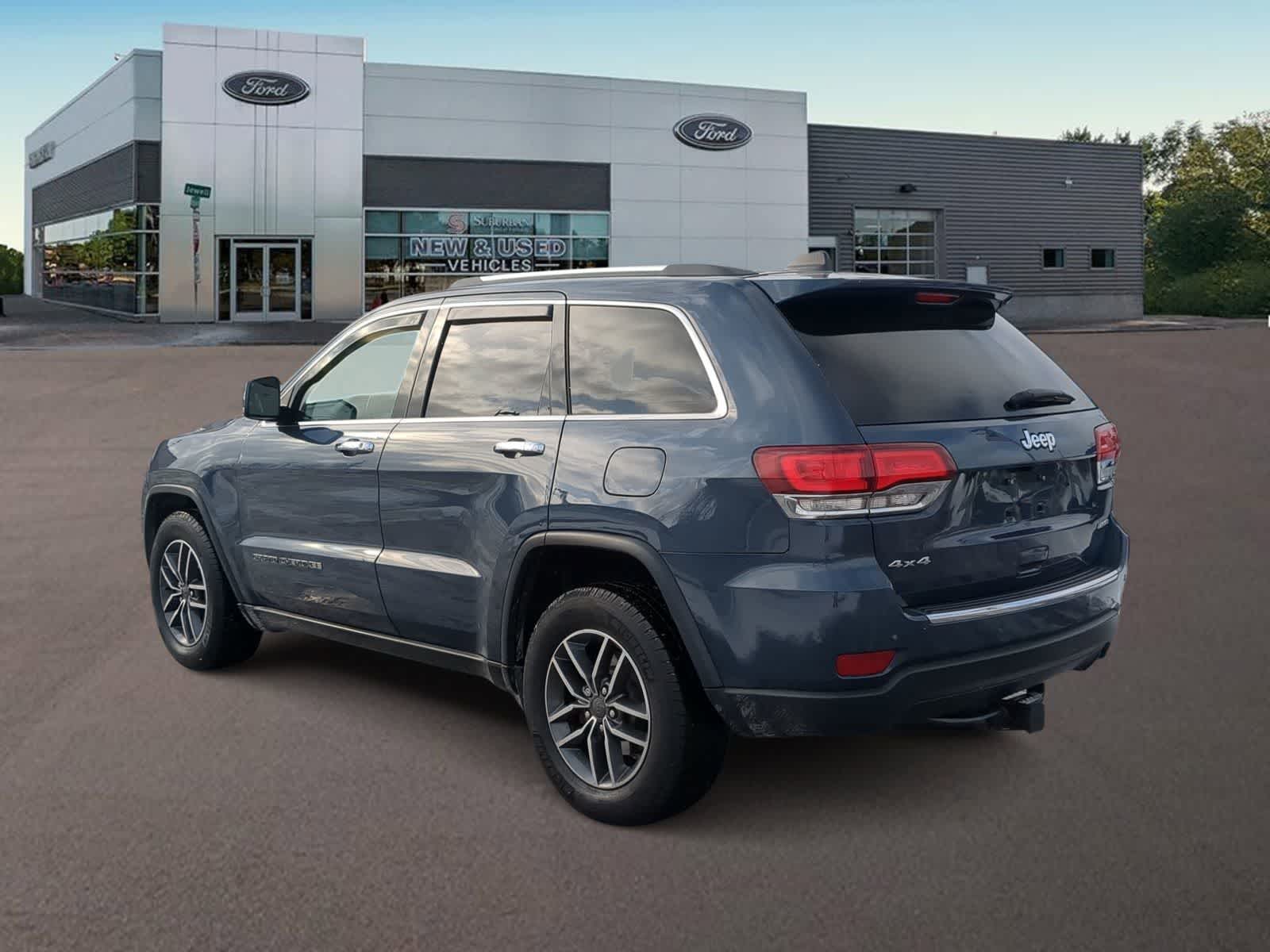 Thumbnail: 2020 Jeep Grand Cherokee - 8