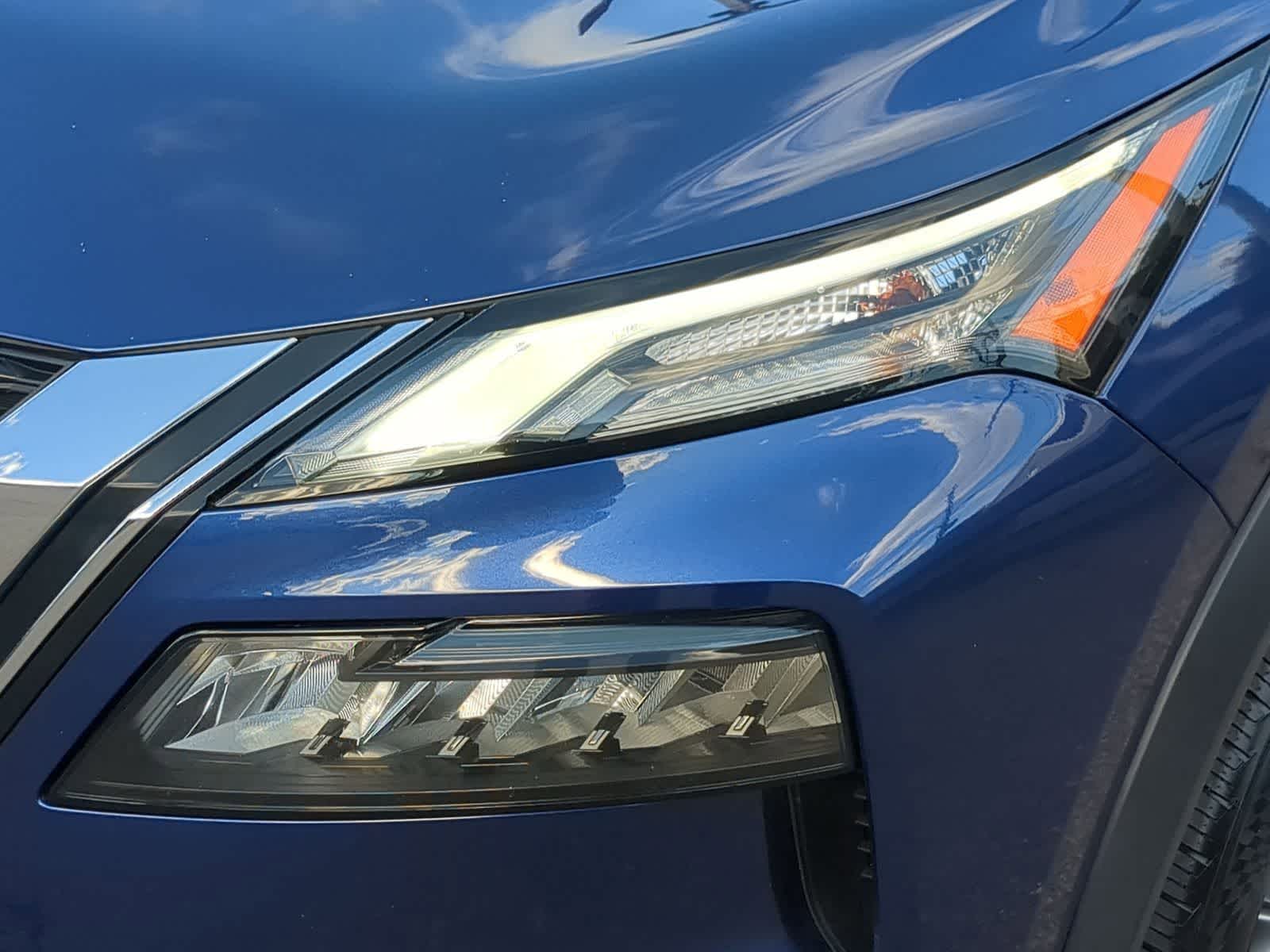 Thumbnail: 2021 Nissan Rogue - 12