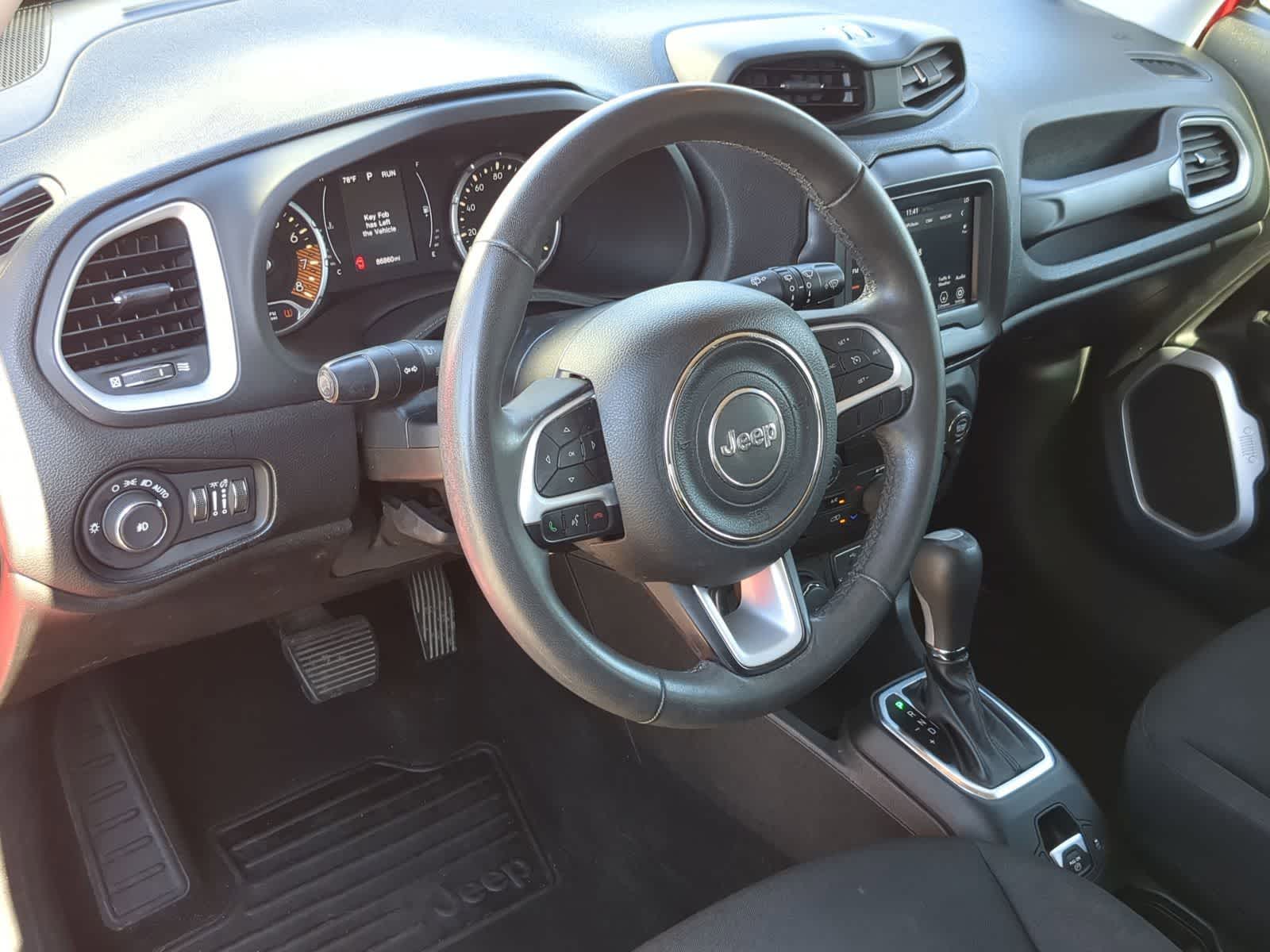 Thumbnail: 2019 Jeep Renegade - 11