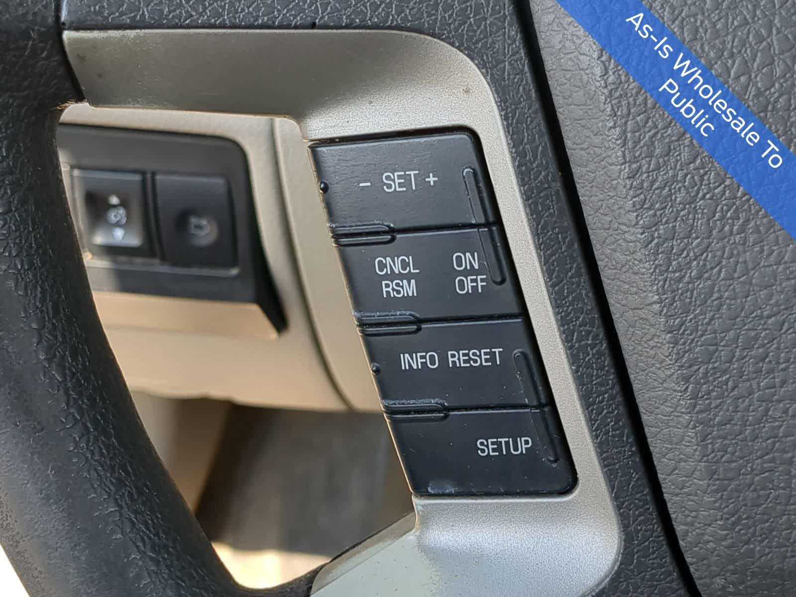 Thumbnail: 2010 Ford Fusion - 23