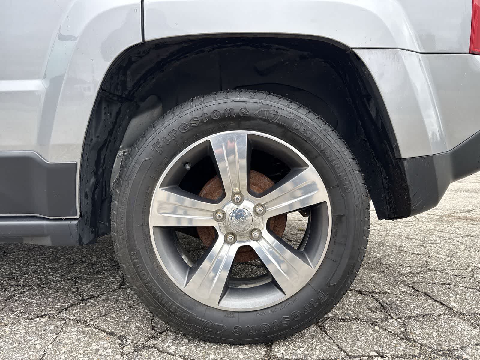 Thumbnail: 2017 Jeep Patriot - 19