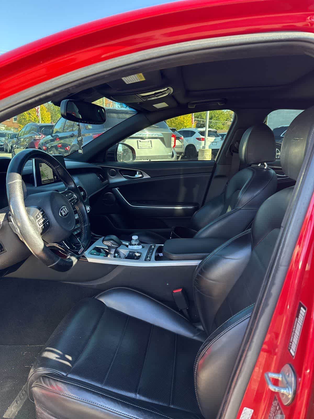 Thumbnail: 2018 Kia Stinger - 18