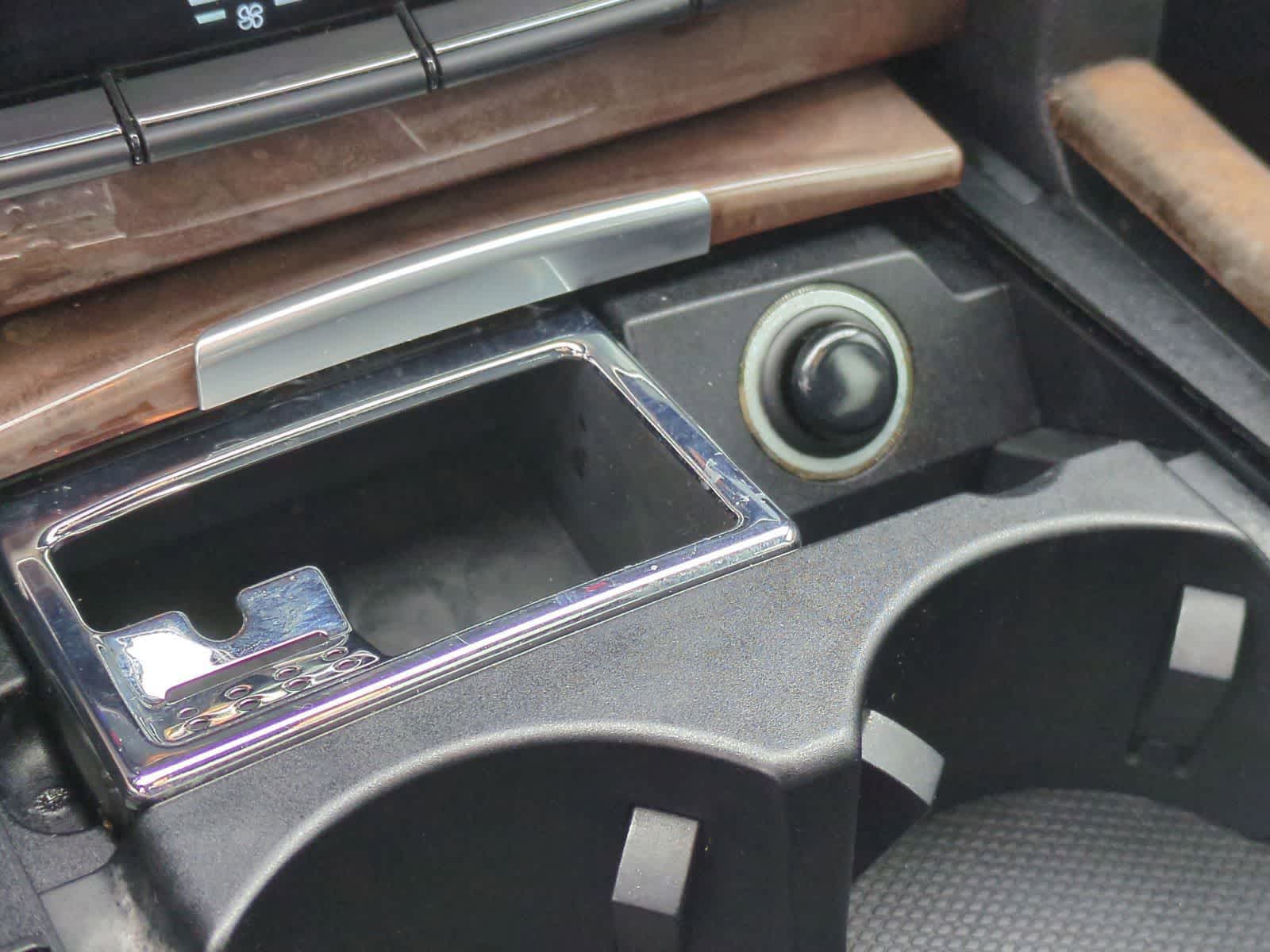 Thumbnail: 2012 Mercedes-Benz E-Class - 43