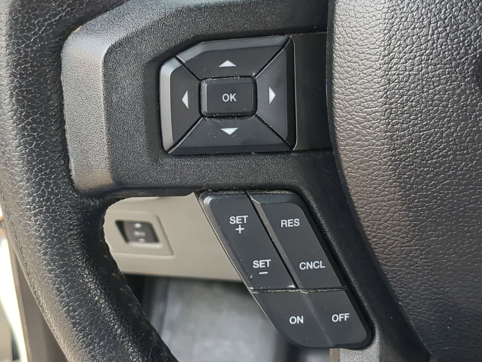 Thumbnail: 2015 Ford F-150 - 30