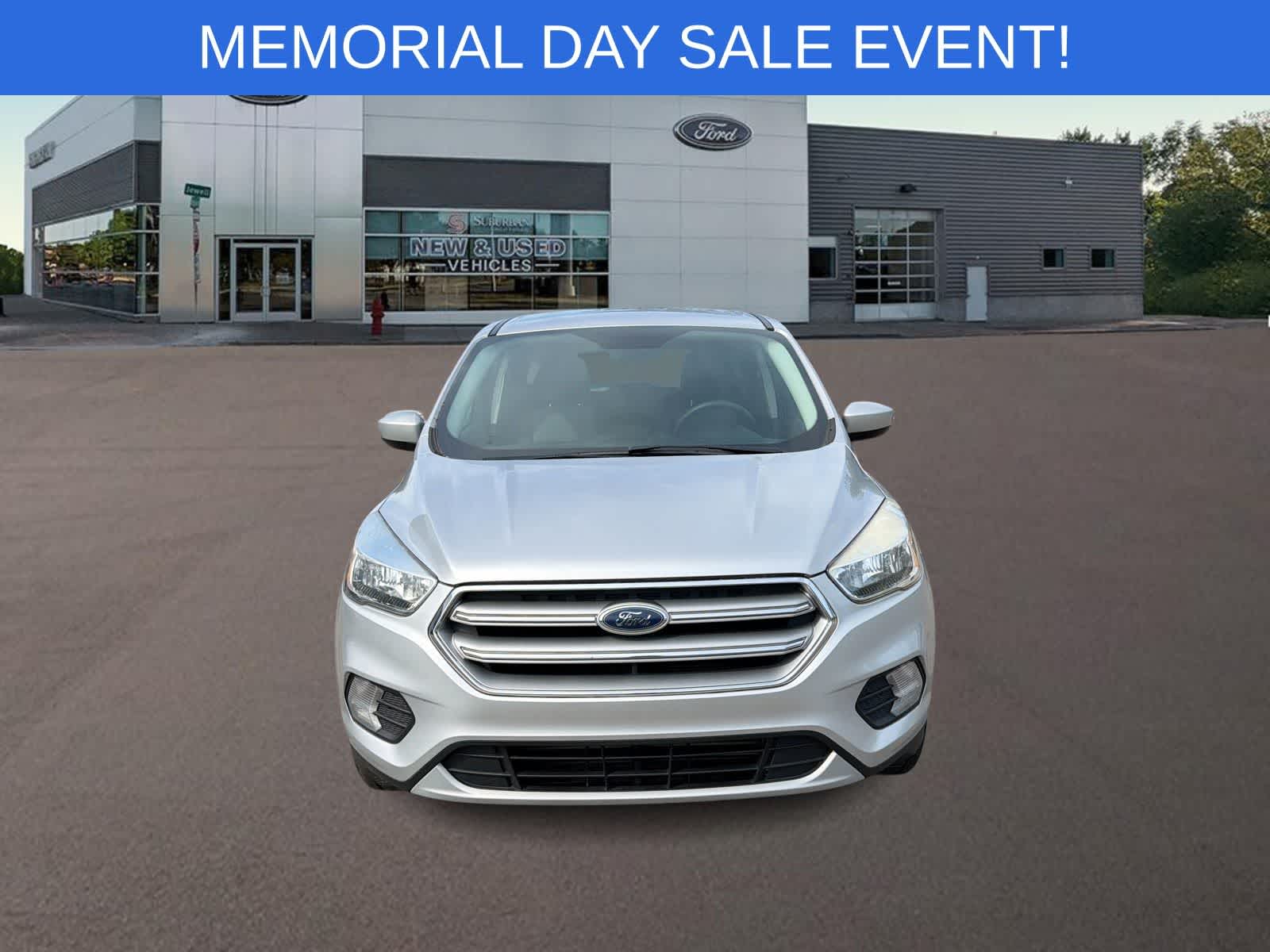Thumbnail: 2017 Ford Escape - 3