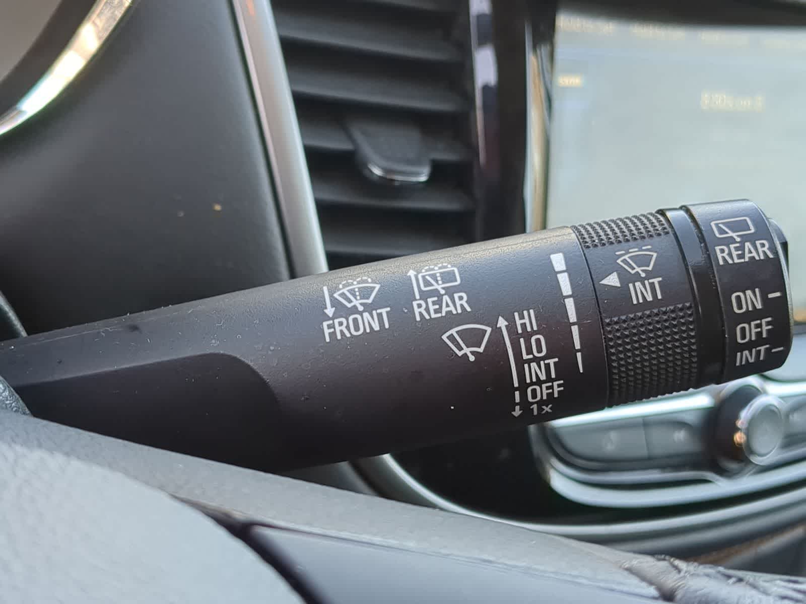 Thumbnail: 2019 Chevrolet Trax - 26