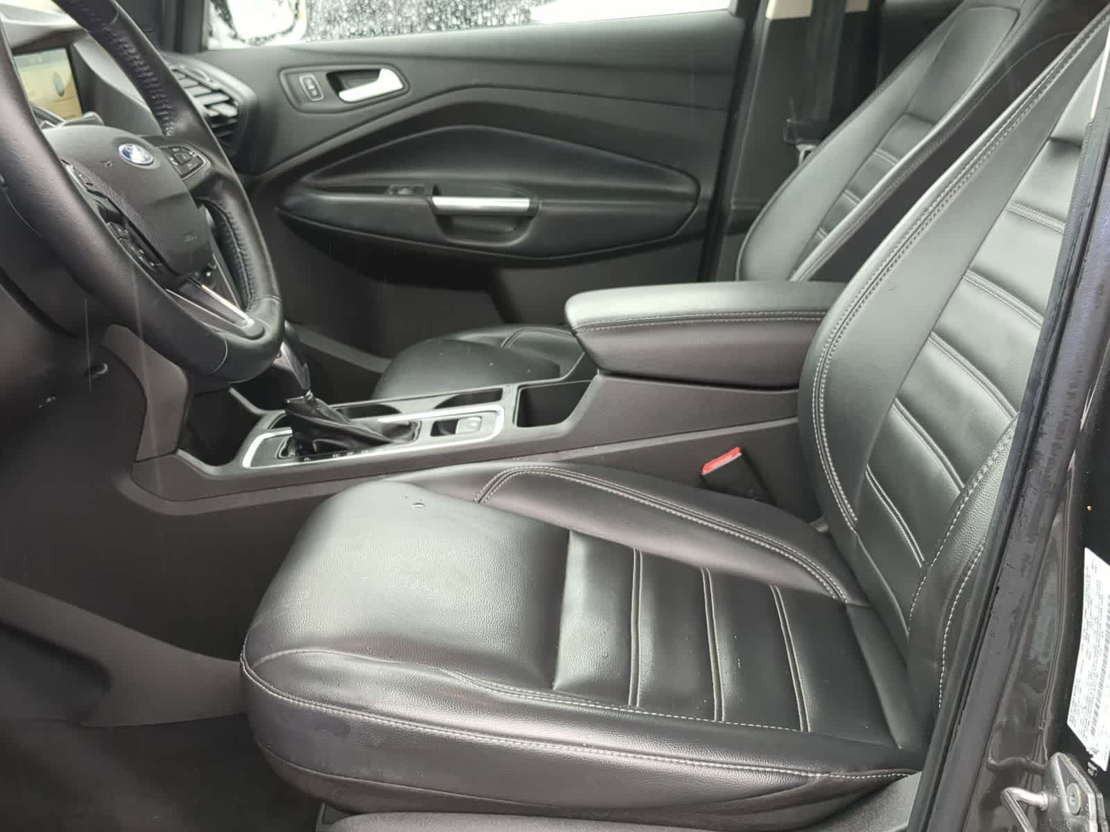 Thumbnail: 2019 Ford Escape - 19