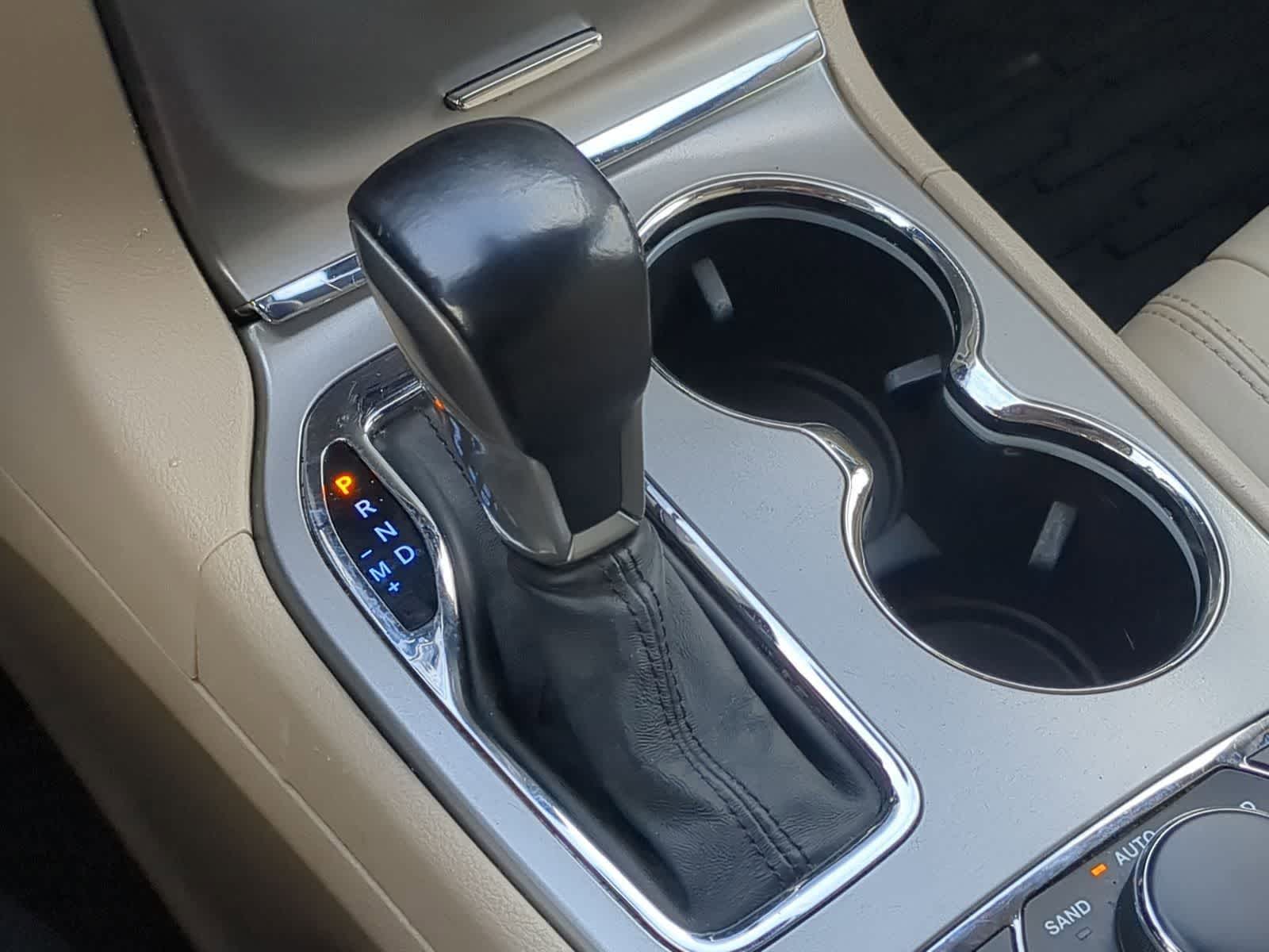 Thumbnail: 2020 Jeep Grand Cherokee - 32