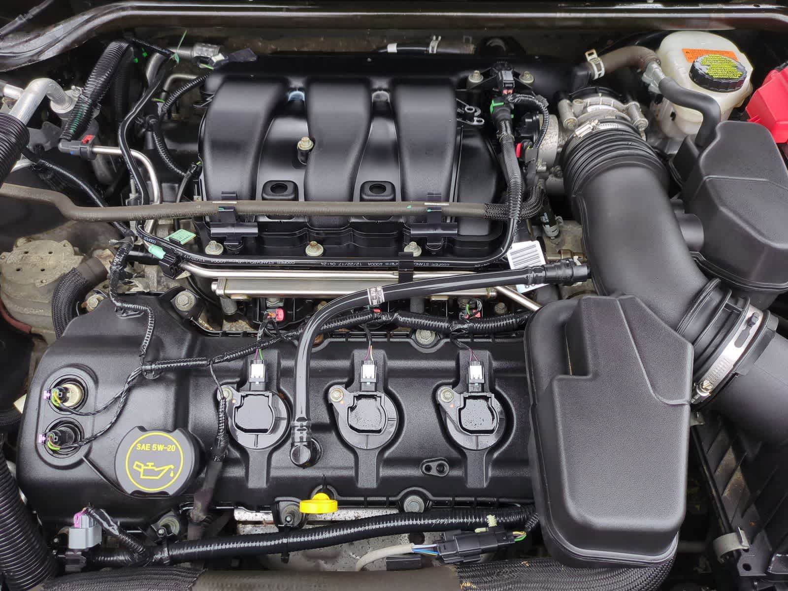 Thumbnail: 2018 Ford Taurus - 17