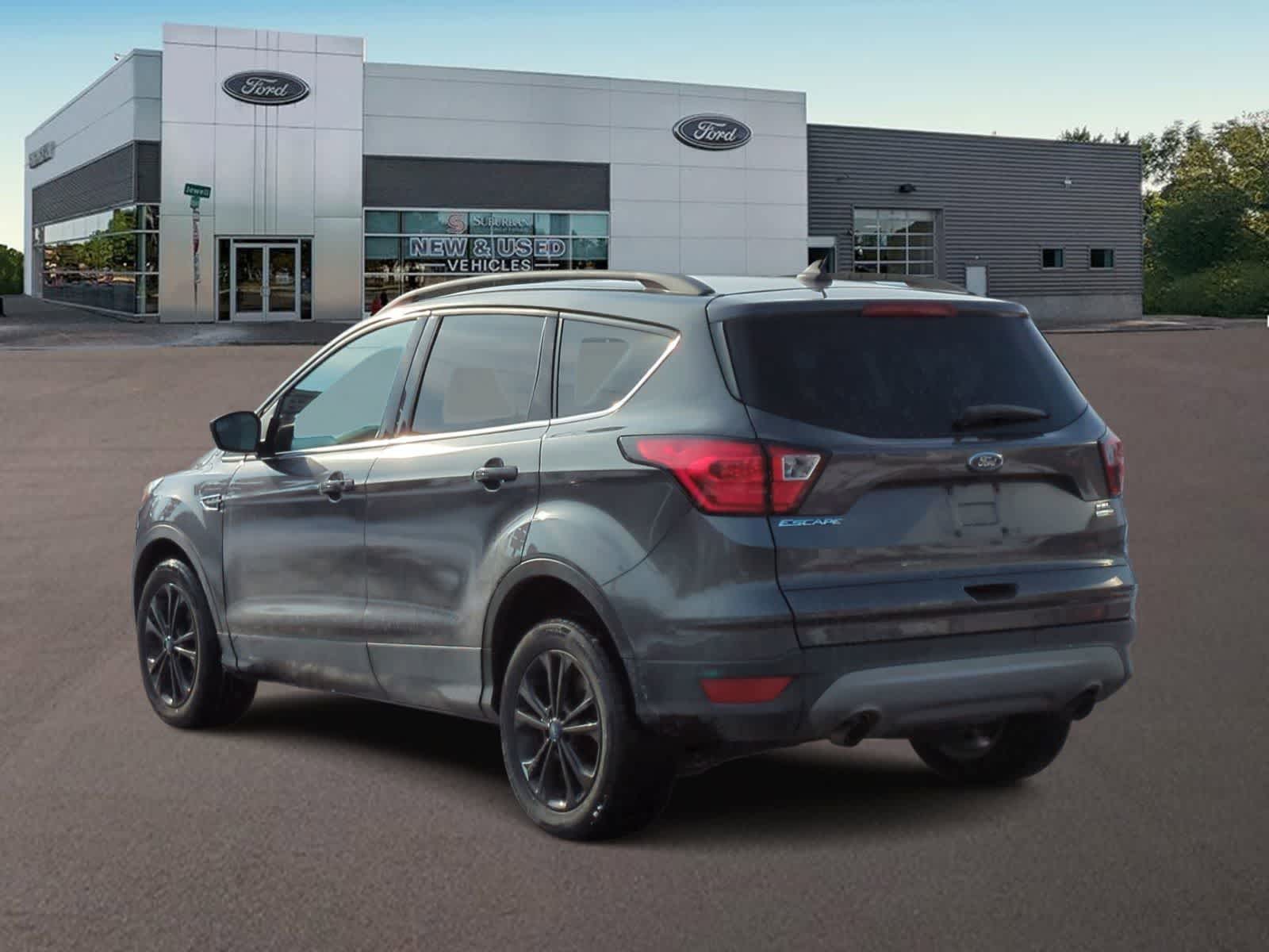 Thumbnail: 2019 Ford Escape - 8