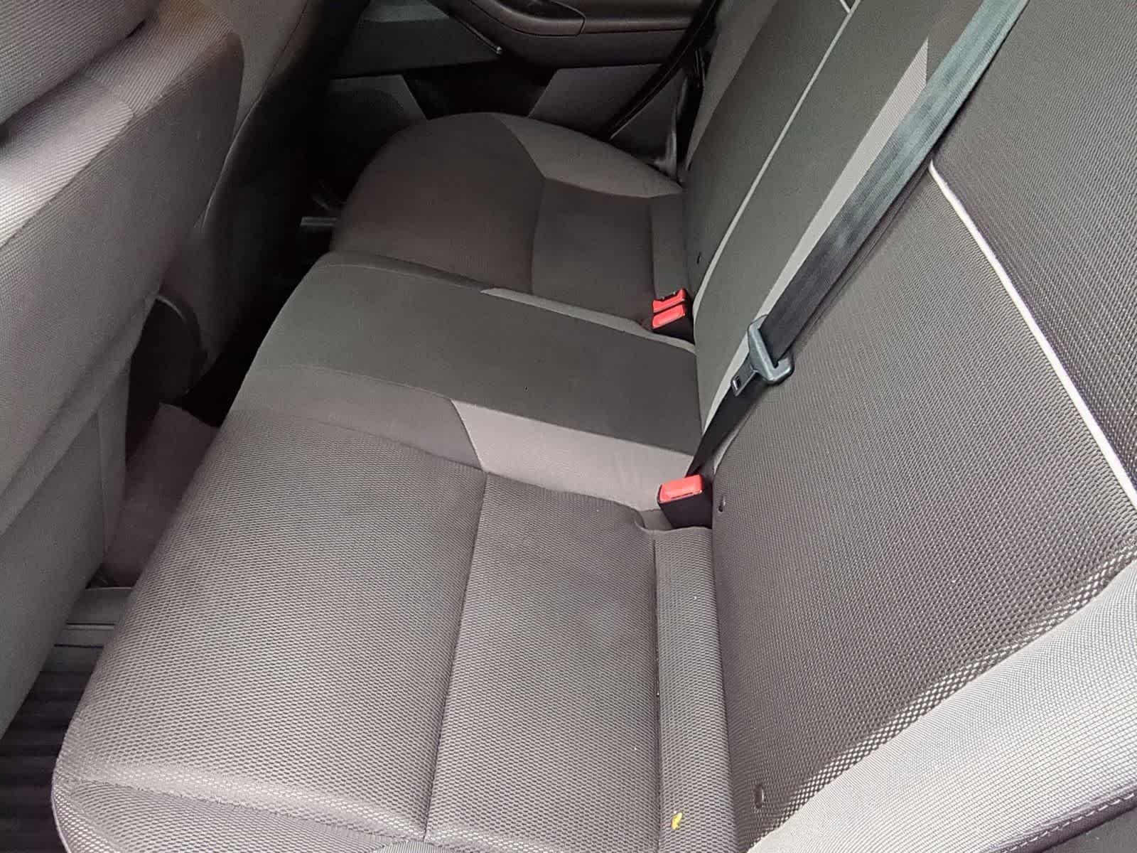 Thumbnail: 2012 Ford Focus - 21