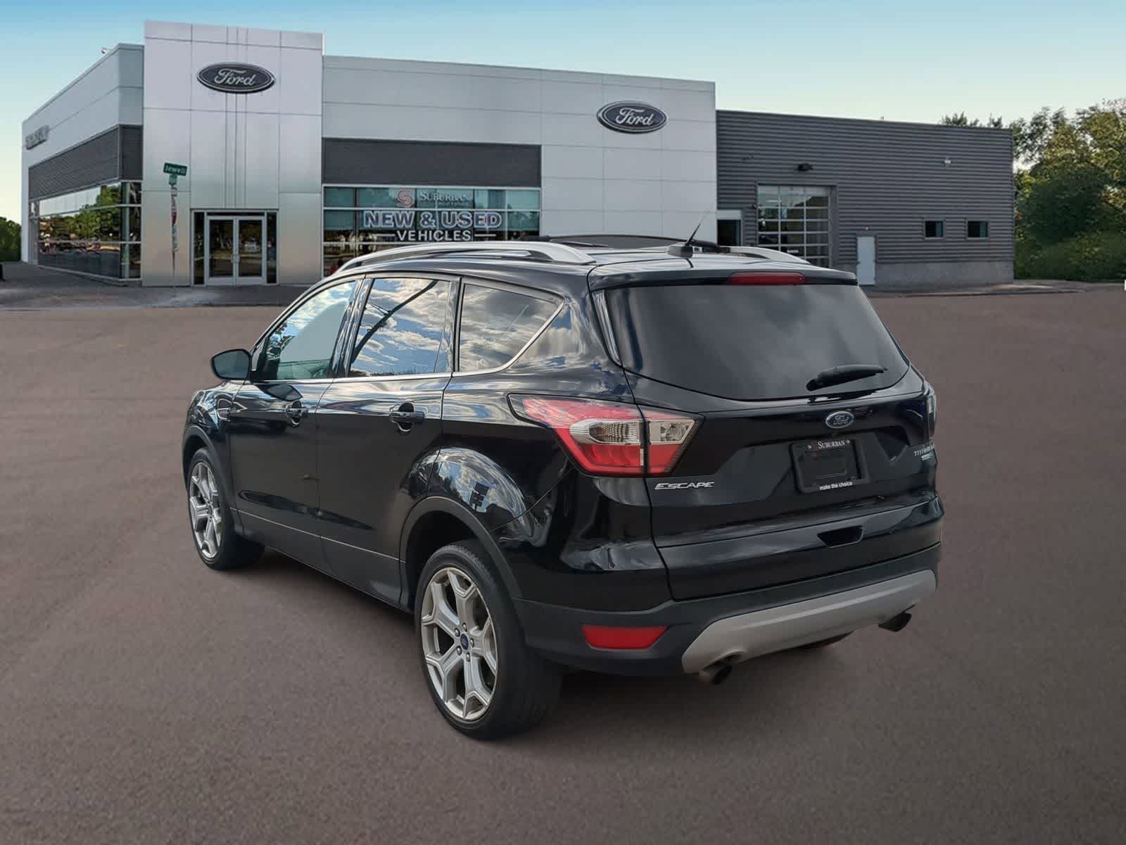 Thumbnail: 2017 Ford Escape - 8