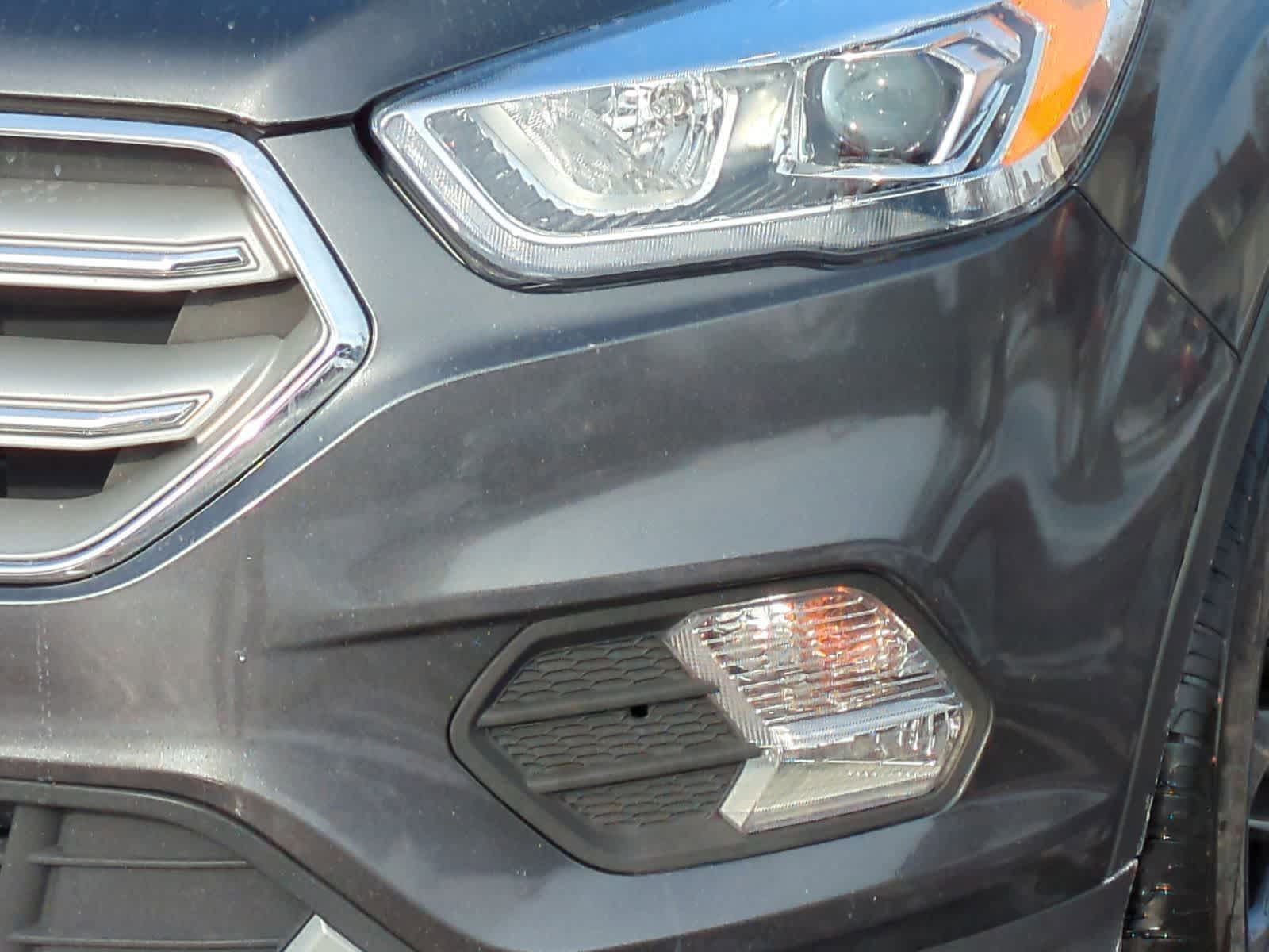 Thumbnail: 2019 Ford Escape - 14