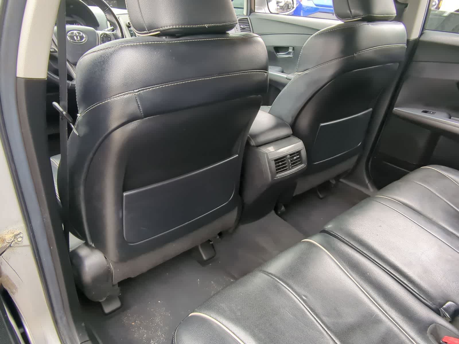 Thumbnail: 2014 Toyota Venza - 22