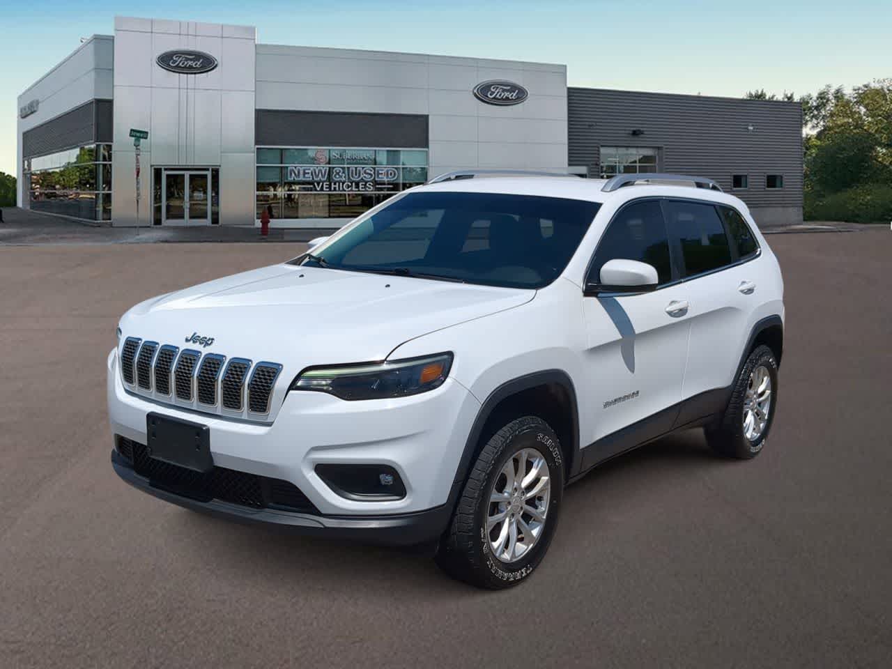 Thumbnail: 2019 Jeep Cherokee - 4