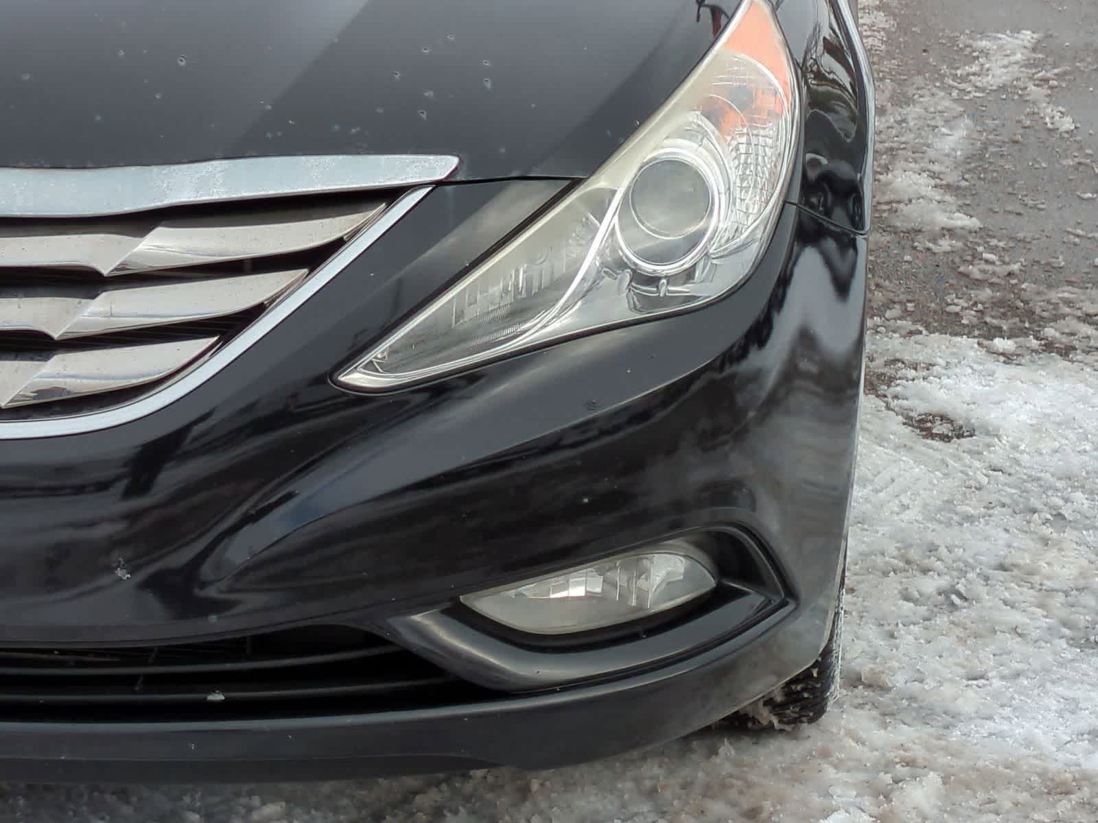 Thumbnail: 2013 Hyundai Sonata - 15
