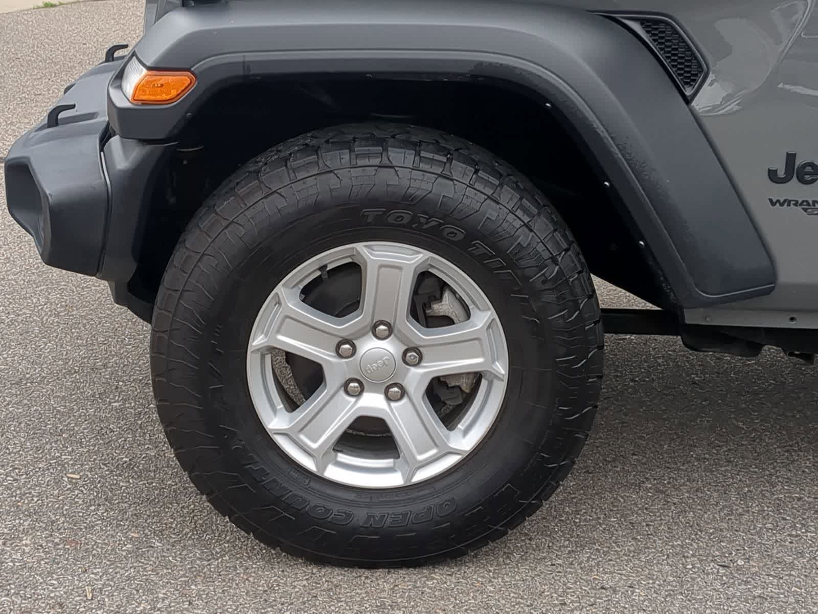 Thumbnail: 2021 Jeep Wrangler - 18