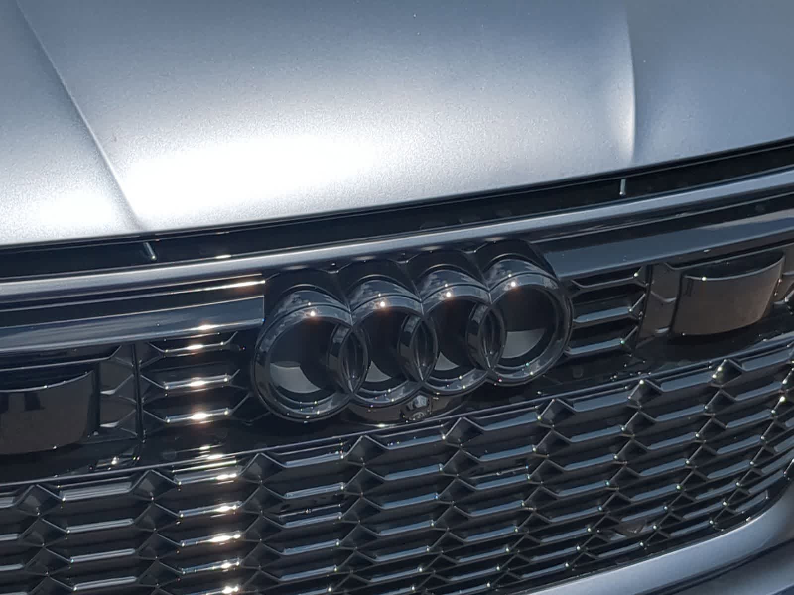 Thumbnail: 2022 Audi RS 7 - 16