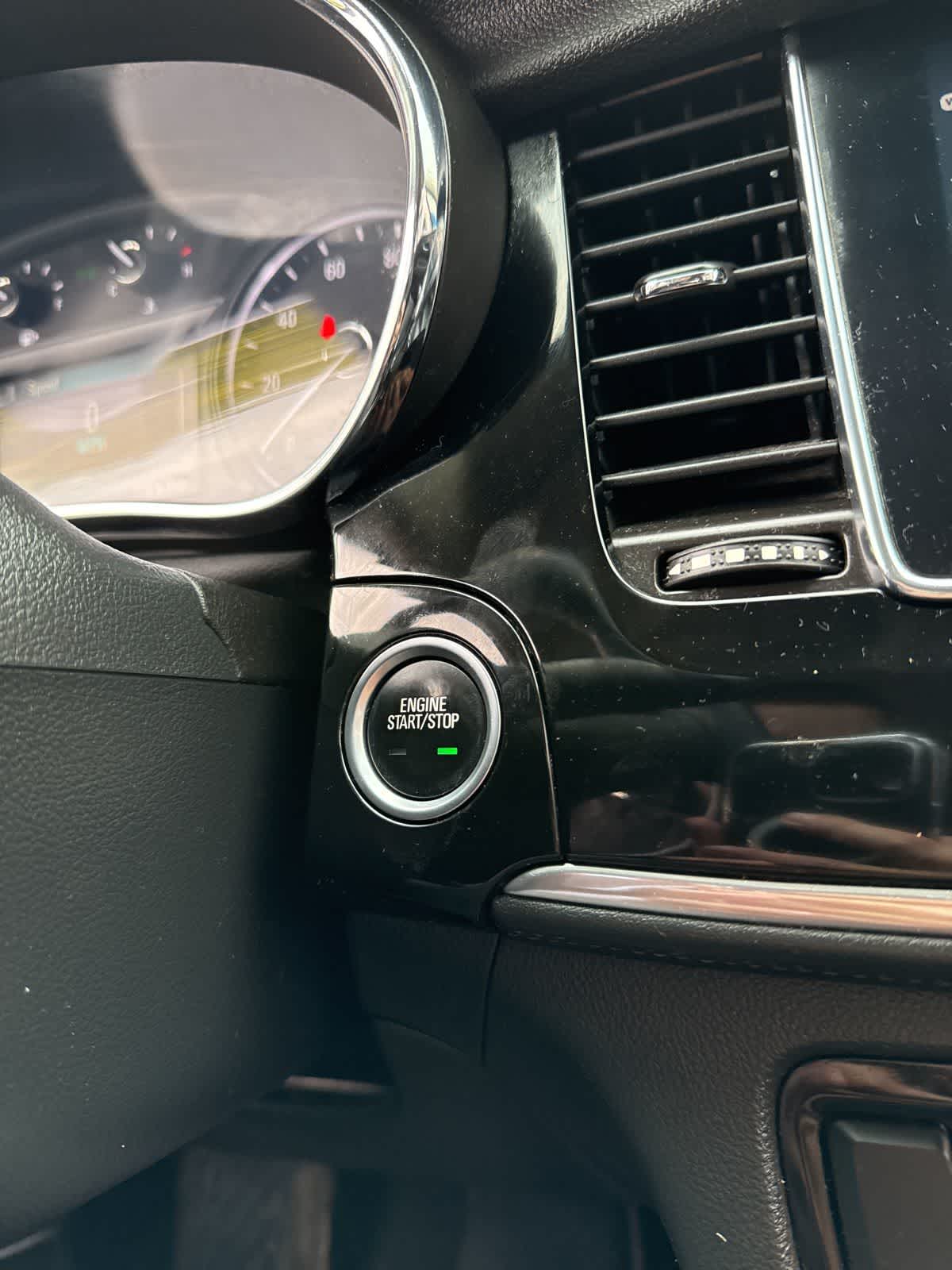 Thumbnail: 2018 Buick Encore - 26