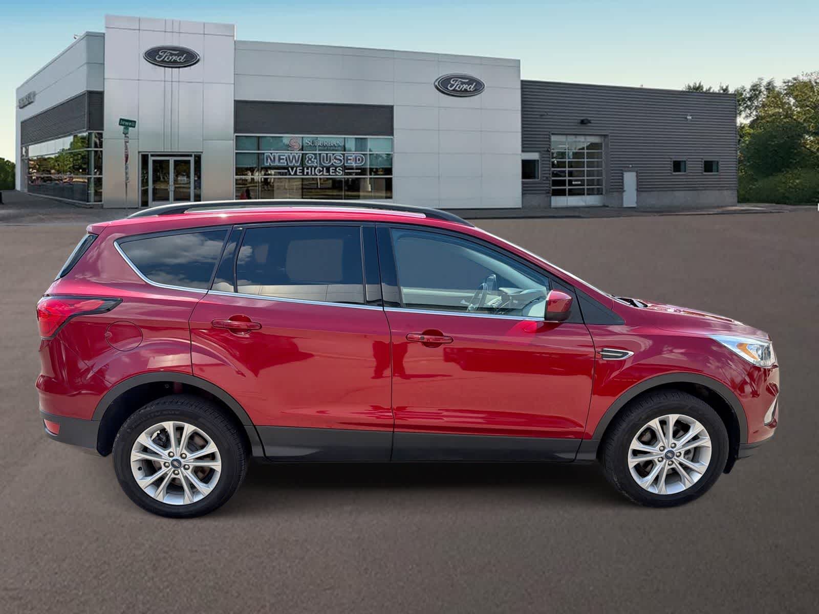 Thumbnail: 2019 Ford Escape - 11