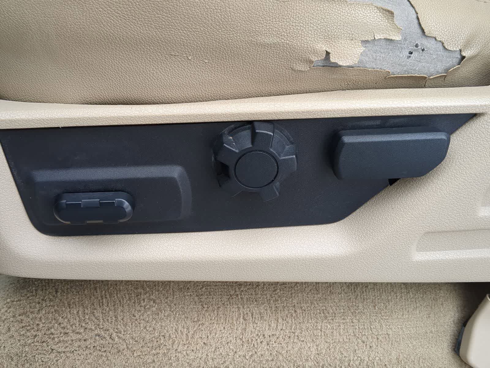 Thumbnail: 2008 Ford Econoline - 17