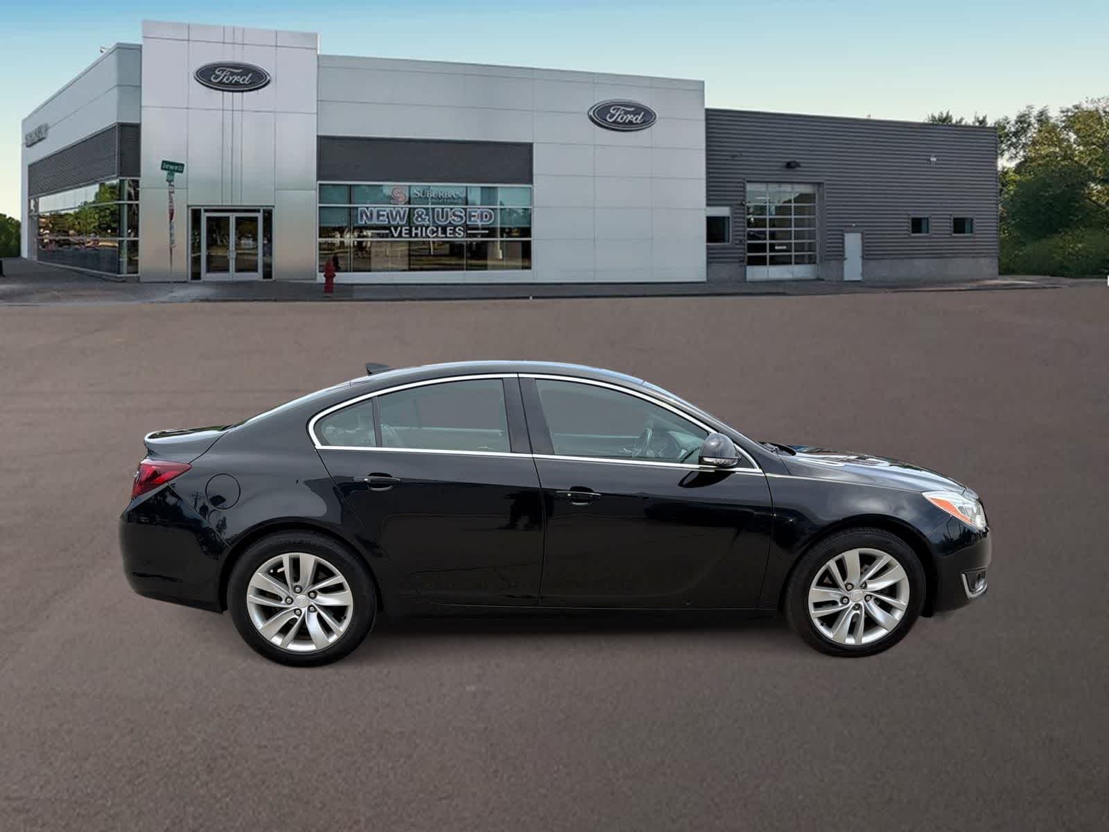 Thumbnail: 2016 Buick Regal - 12