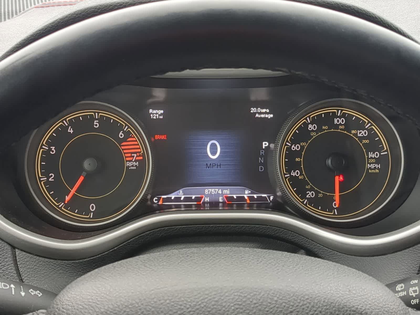 Thumbnail: 2018 Jeep Cherokee - 35